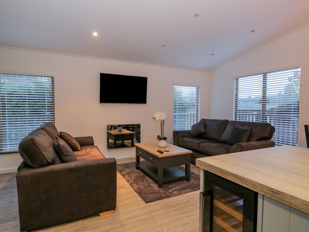 25 Thirlmere