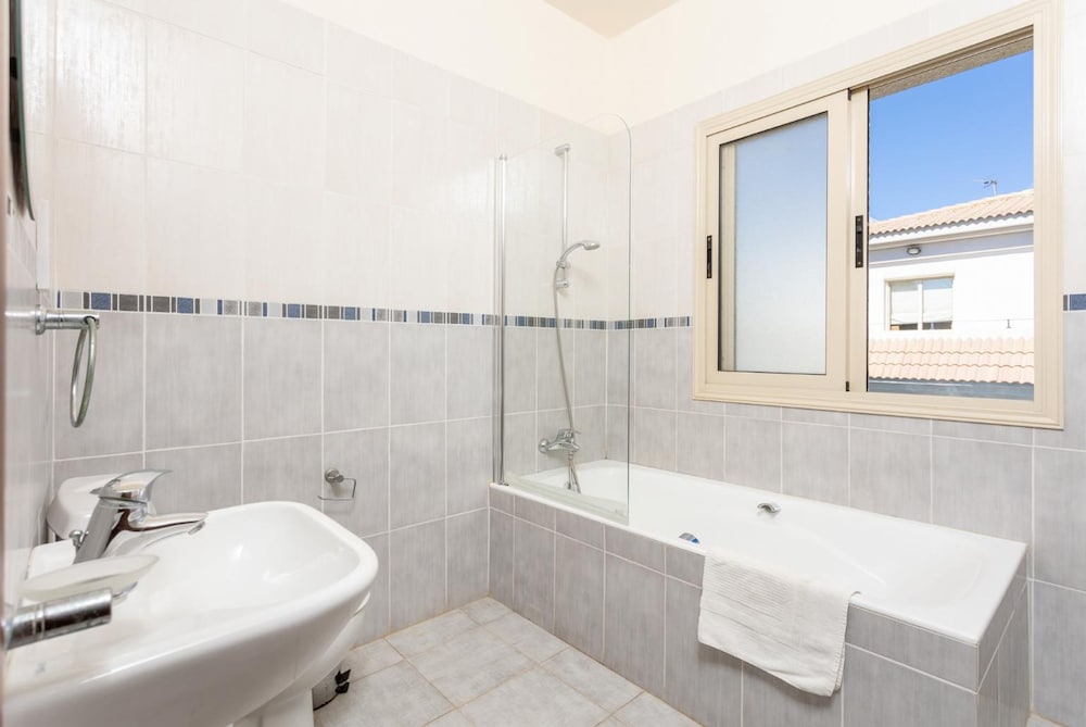 Villa Meli With 3 Bedrooms and 3 Bathrooms