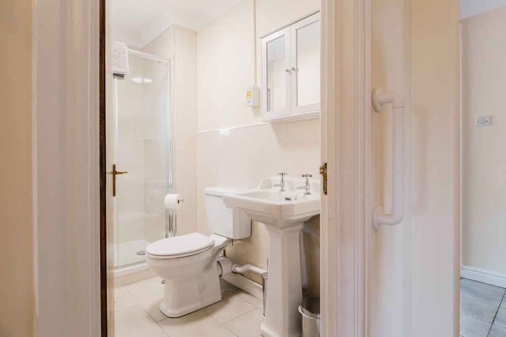 A Beautiful 3-Bed Worcestershire Home