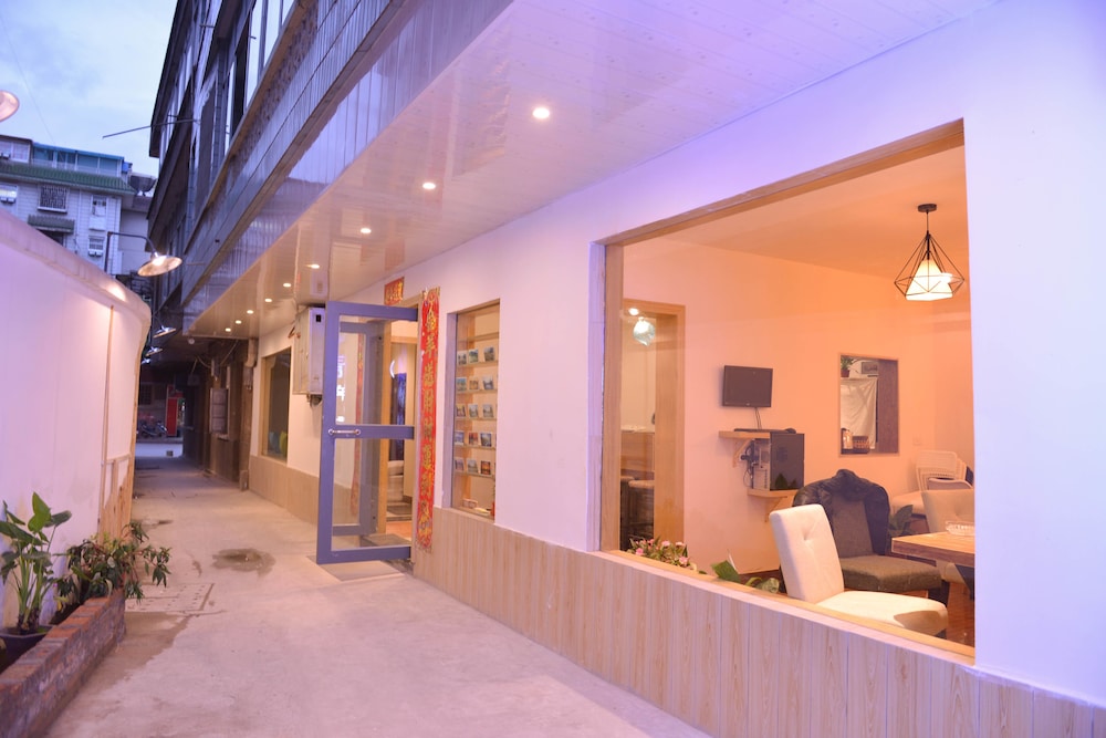Guilin Cyan Box Hostel