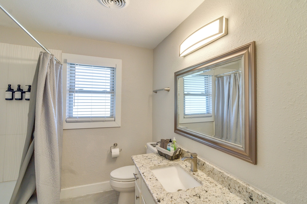 Home w/ Patio & Games Near Dtwn Pensacola!