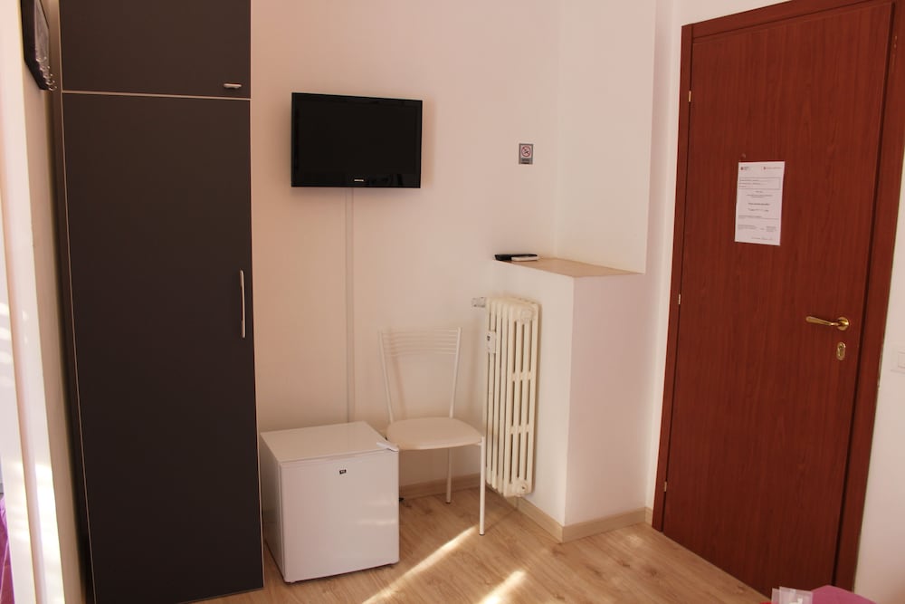 Damiani & Sister Guest House