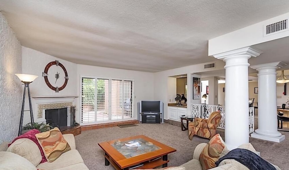 McCormick Ranch Santa Fe Home By Signature Vacation Rentals