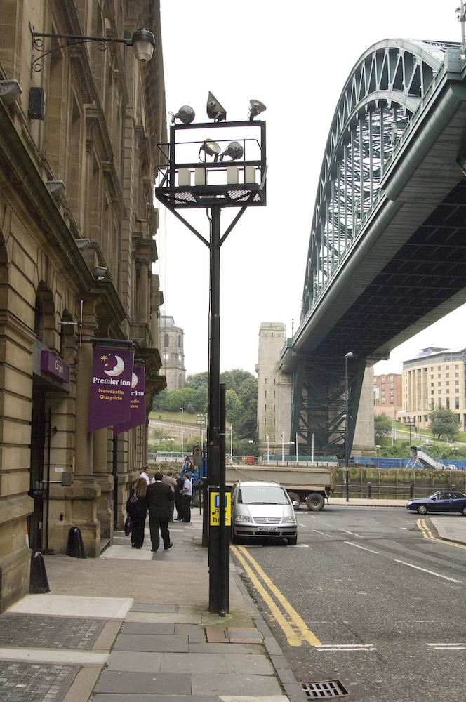 Premier Inn Newcastle City Centre - Quayside — photo 6