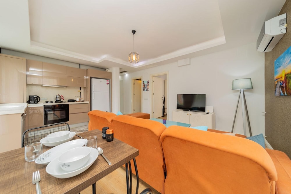 Modern and Convenient Flat in Antalya City Center