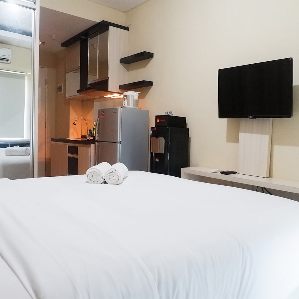 Clean Studio Apartment Connected to Mall at Orchard Supermall Mansion view 2