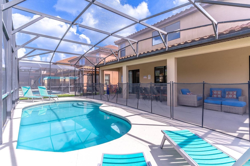 2614 Veranda Palms