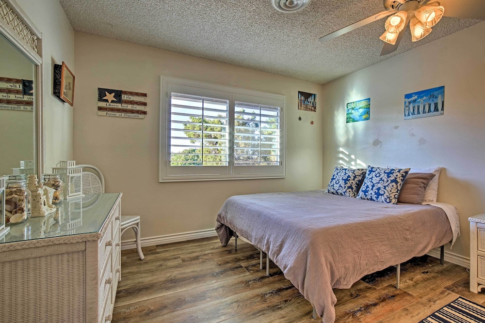 Charming Home, 8 Mi to Joshua Tree Natl Park