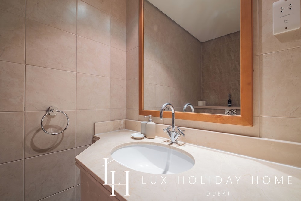 LUX The Luxury Sunny JBR Beach Views 2
