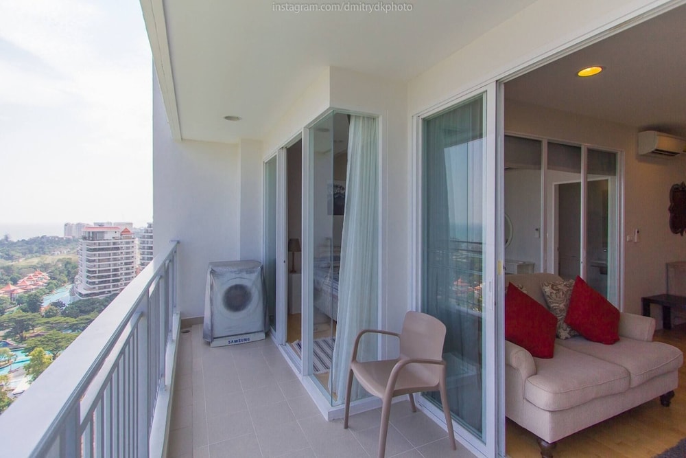1703 - 2 Bdr Condo Seaview Boathouse Hua Hin