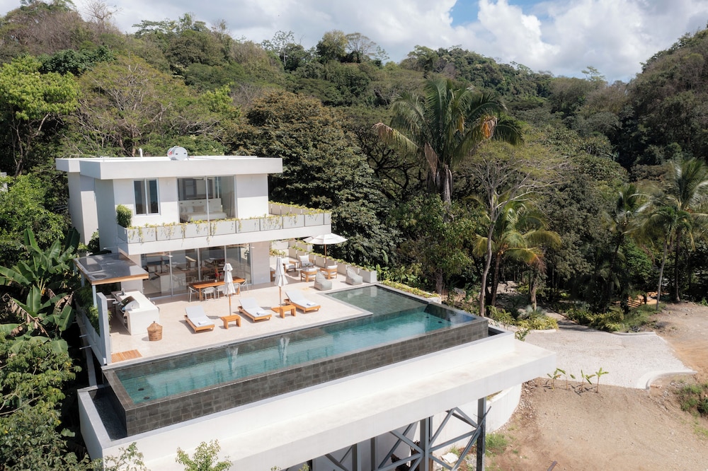 Soluna Villas