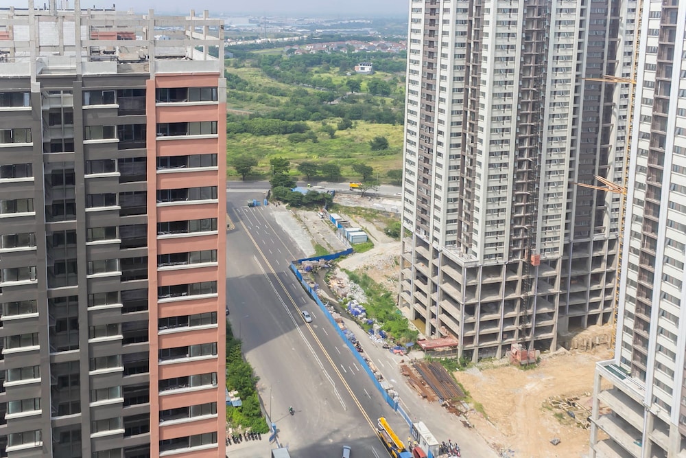 Scenic 2Br At Meikarta Apartment view 2