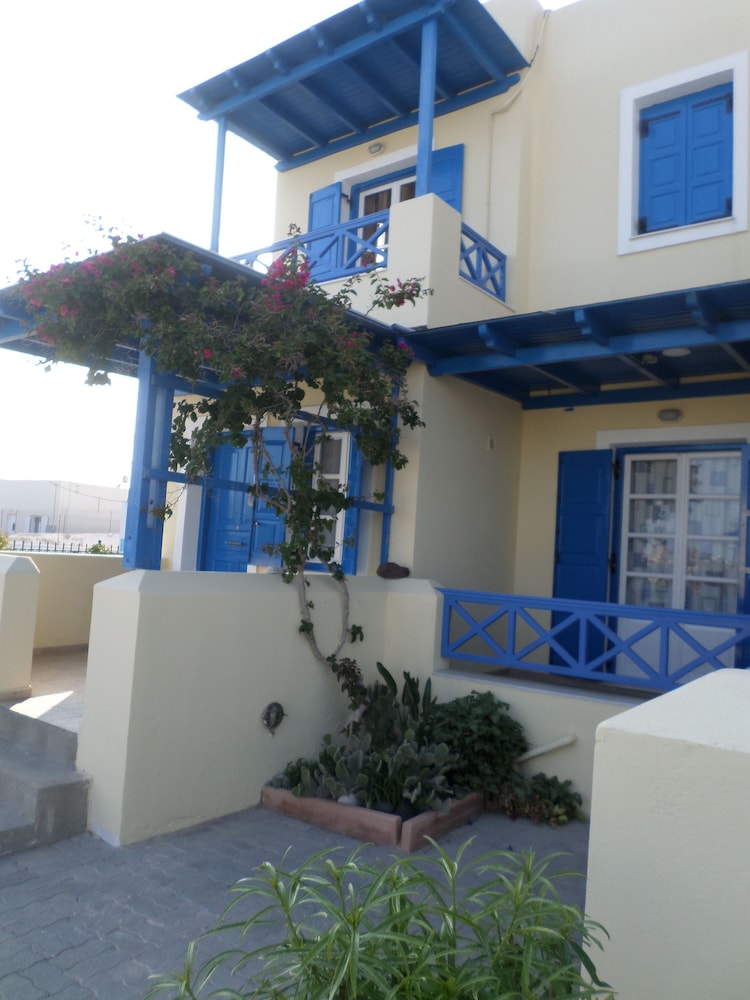Santorious Apartments view 4
