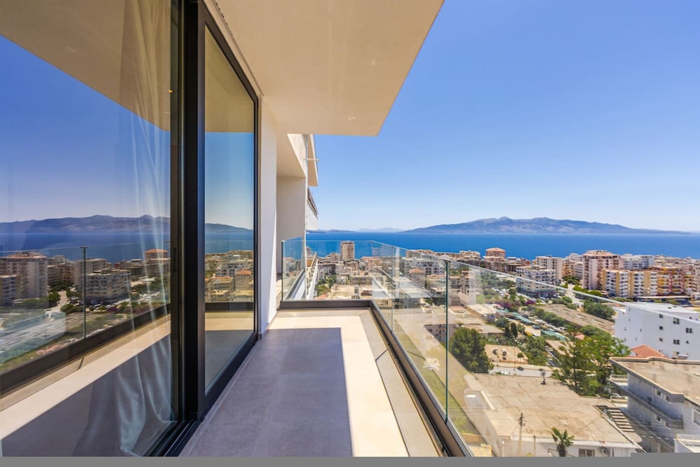 Blue Horizon Apartment - Balcony Seaview