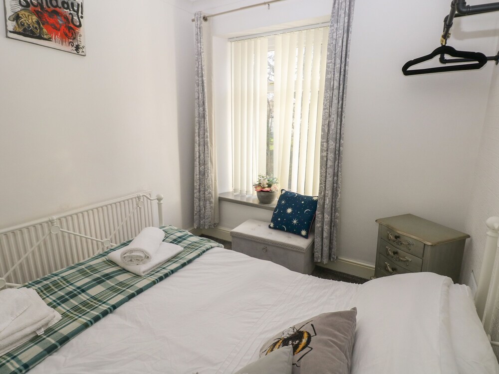 5 Pontardulais Road