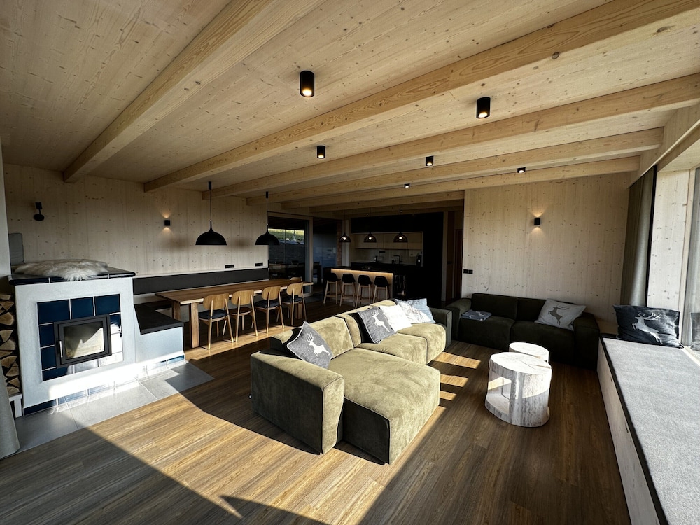 Holiday Home in Roprachtice With Sauna & Jacuzzi