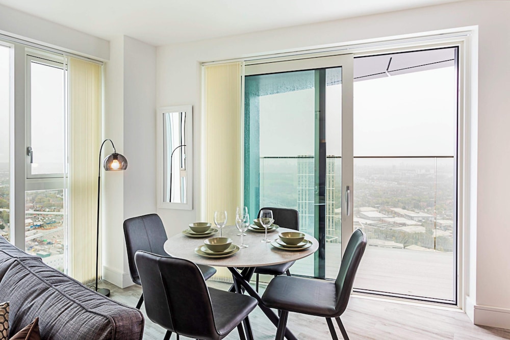 Icon Tower Flat II