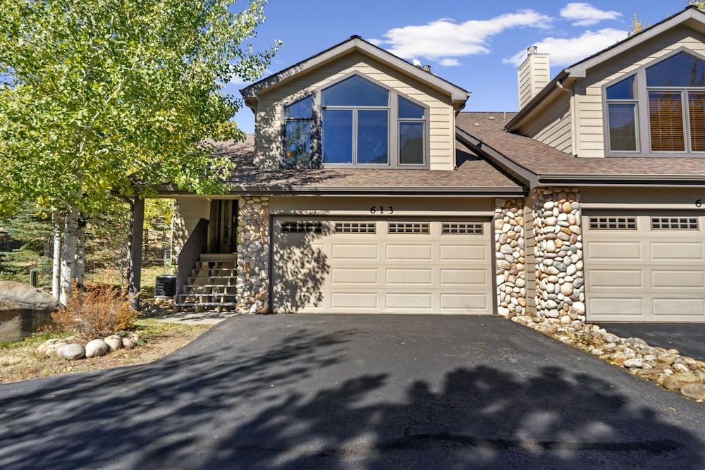 Gateway to the Wildside - 3 Br Townhouse