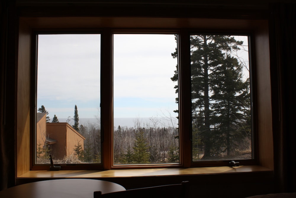 Superior Ridge Resort Motel