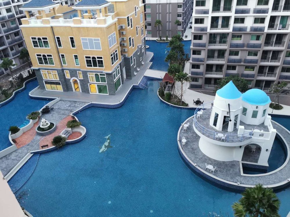 Arcadia beach condo by Jiabo view 4