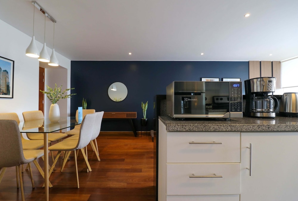w Classy 2BR in Miraflores