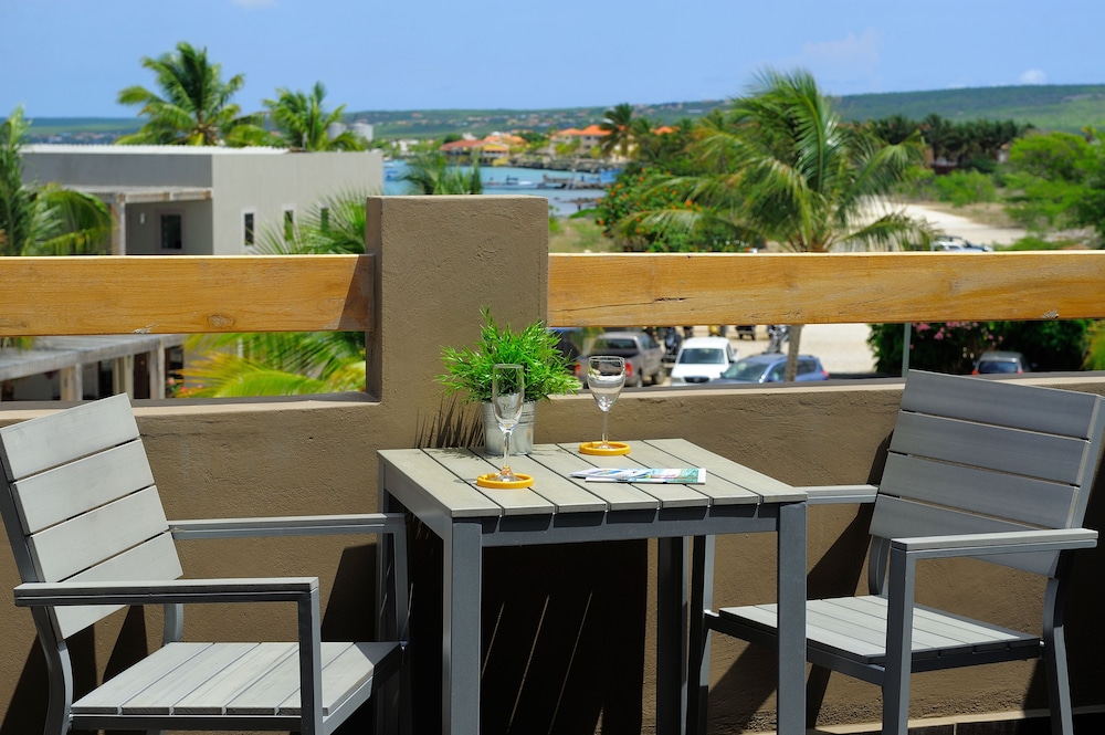 Eden Beach Resort