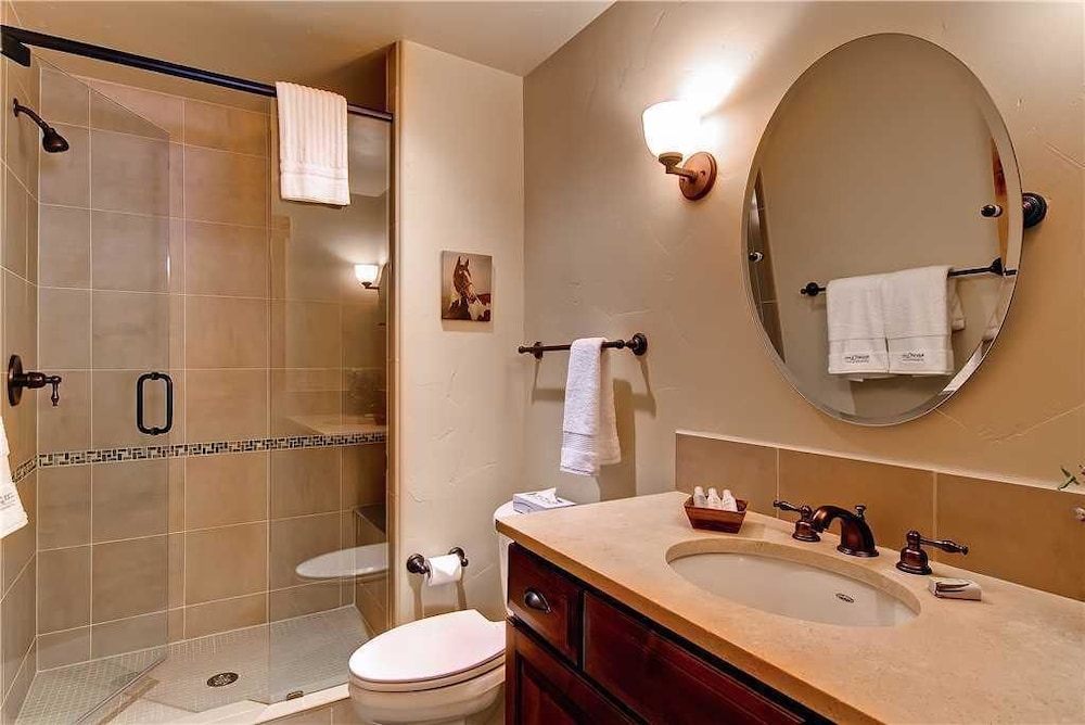 6107 Bear Lodge, Trappeur's Crossing Apartment 3