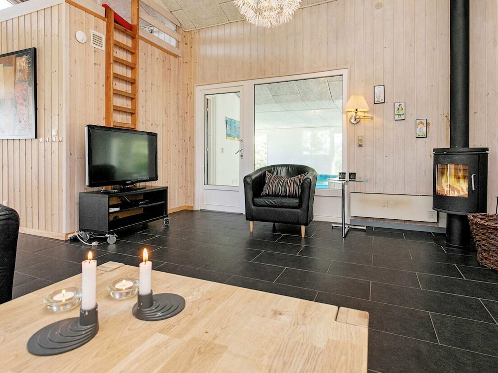 Naxos Cottage