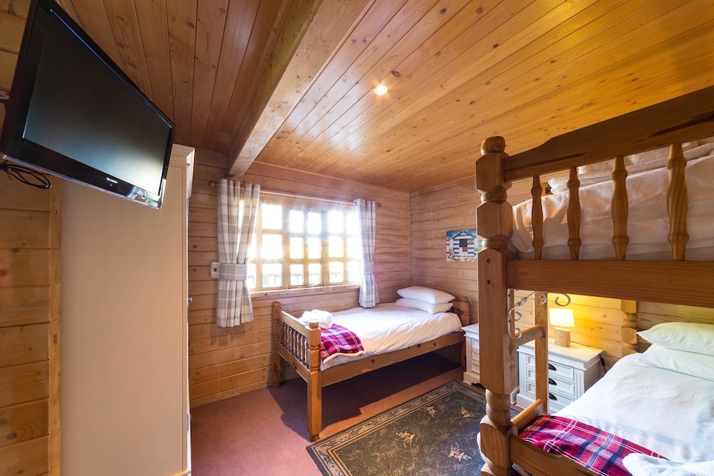 Herston Log Cabins and Holiday Lodges
