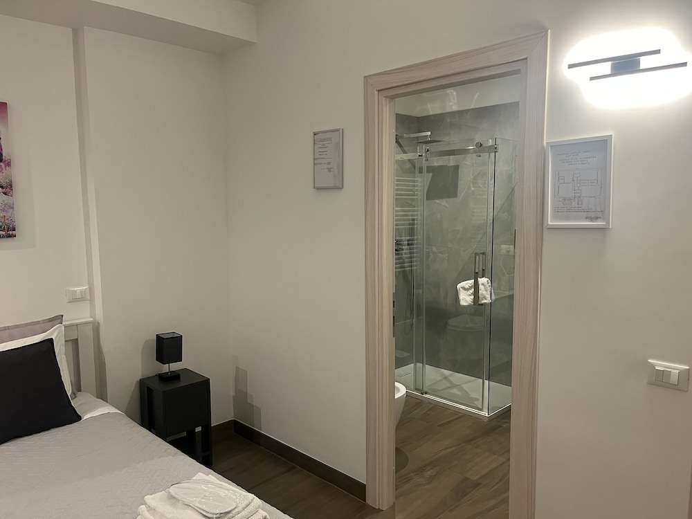 Anastasio Vatican Rooms