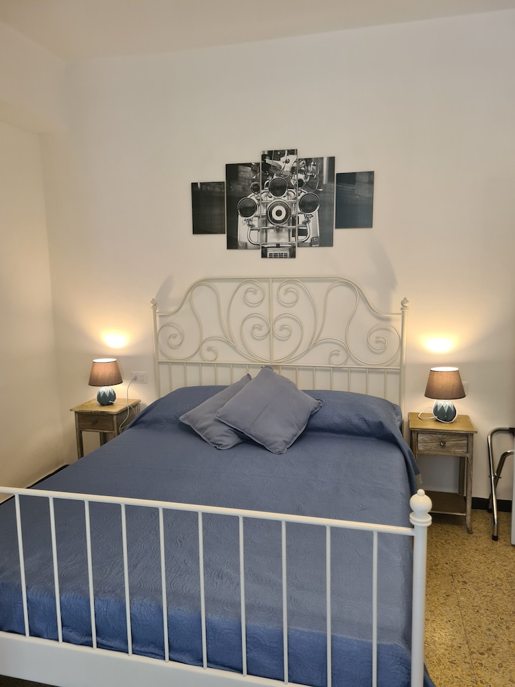 Pippo a vernazza rooms
