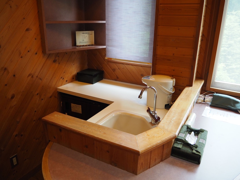 Minakamisanso