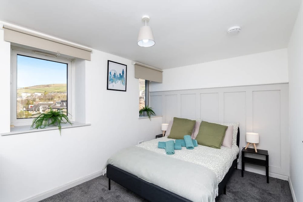 5 Bedroom Apartment - Galashiels