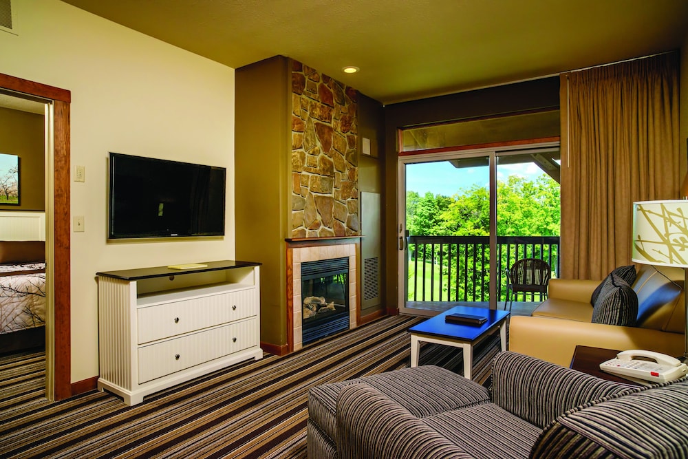 The Lodge at Cedar River, Shanty Creek Resort view 5