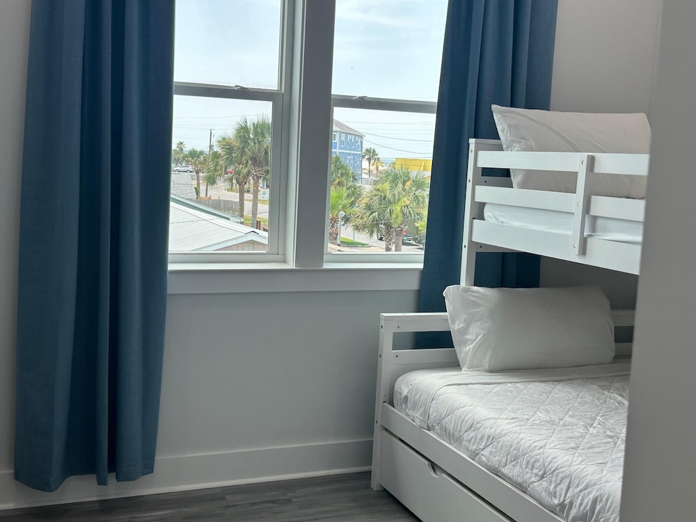 Evergreen By the Sea Unit B