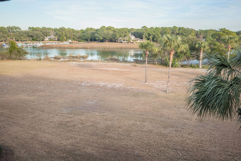 1738 Bluff Villas at The Sea Pines Resort