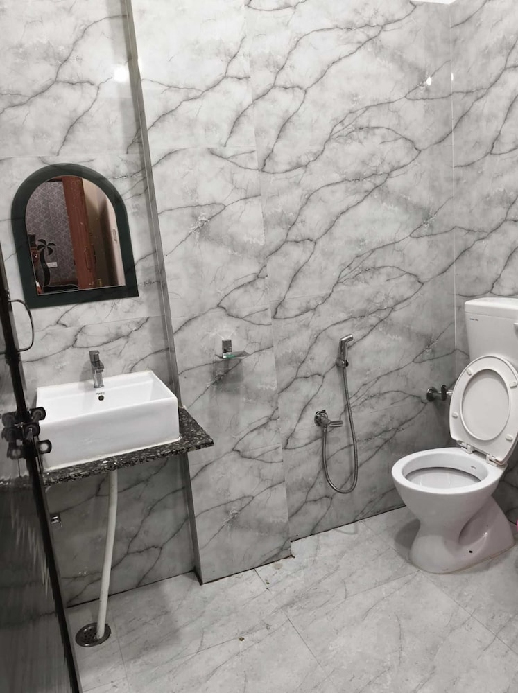 Manglam Guest House