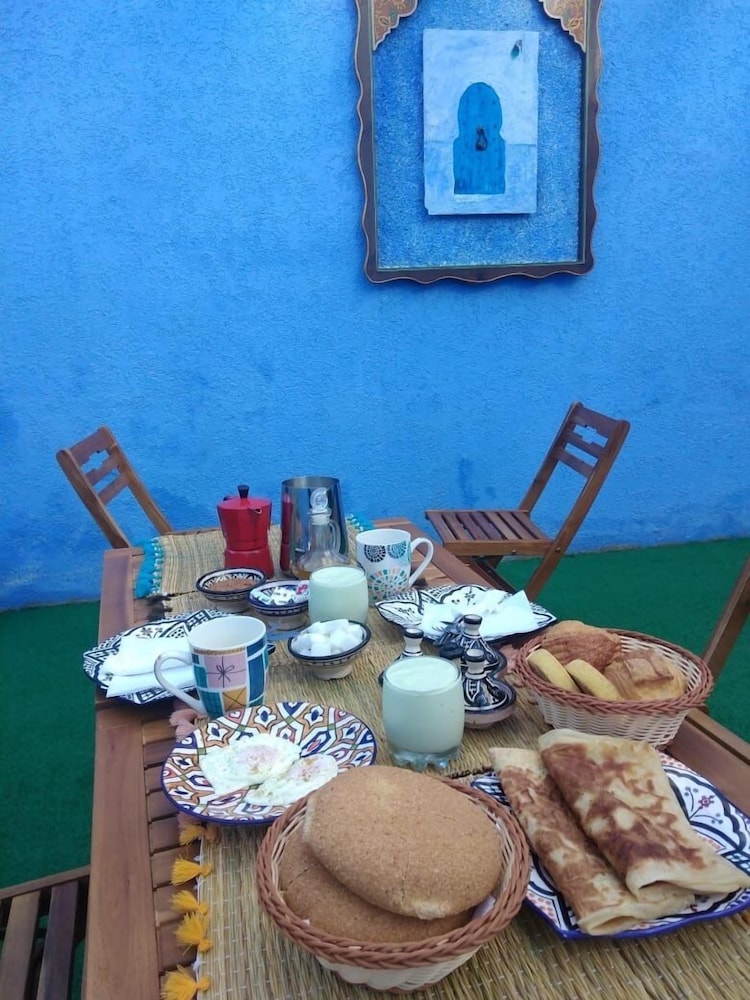DAR BLANCA