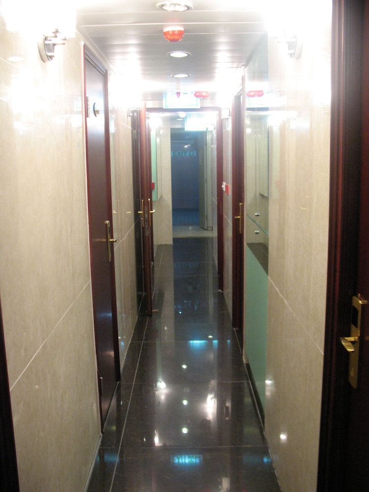 1ST Homestay - HK Taiwan Hostel - Image 5