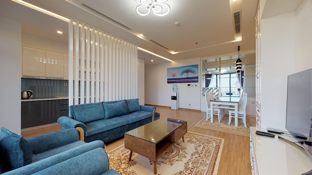Feria Home - Vinhomes Metropolis Lieu Giai