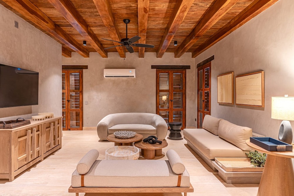 Casa Vera - Rooftop Pool - Historic Center