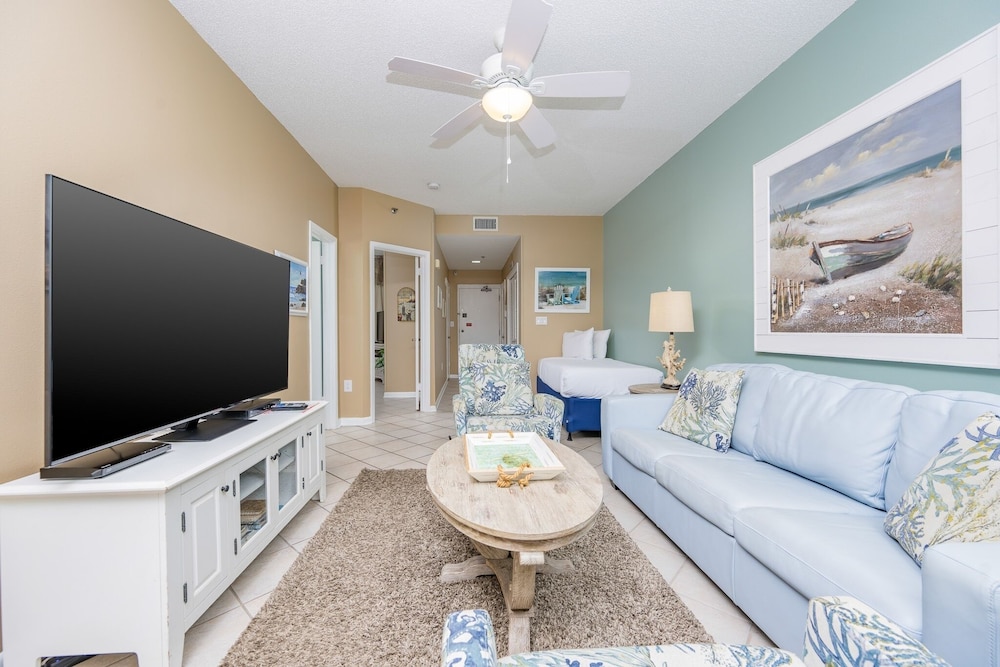 Phoenix East 1502 1 Bedroom Condo