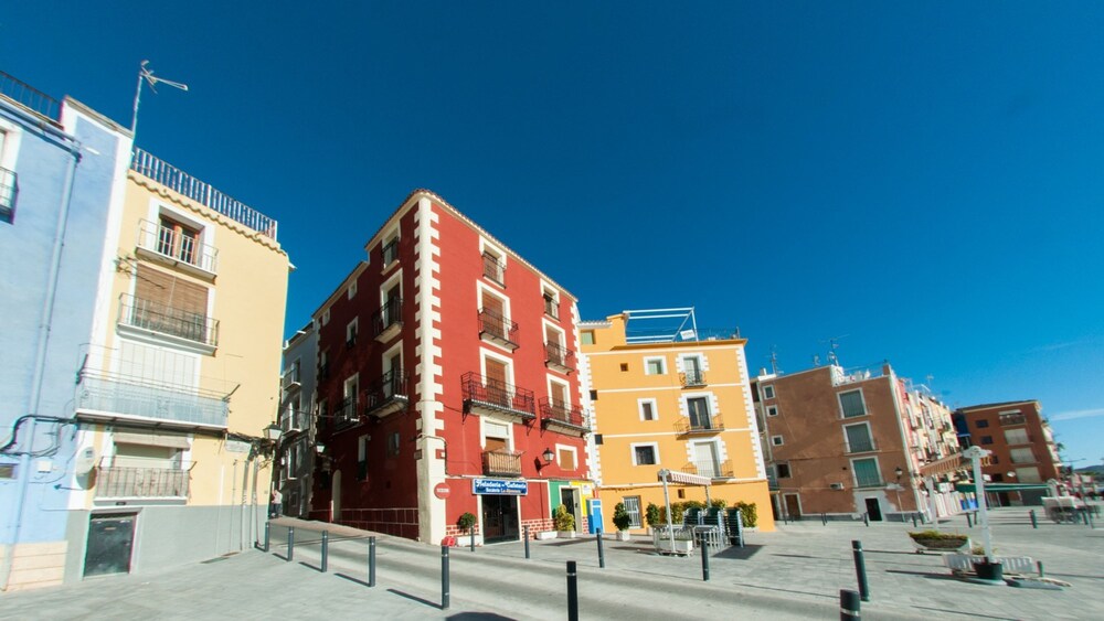 Happy 3 - Estudio Vistas A Calle