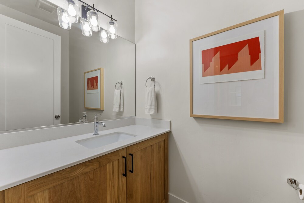 Villa #12 At Bloomington Country Club 4 Bedroom Townhouse