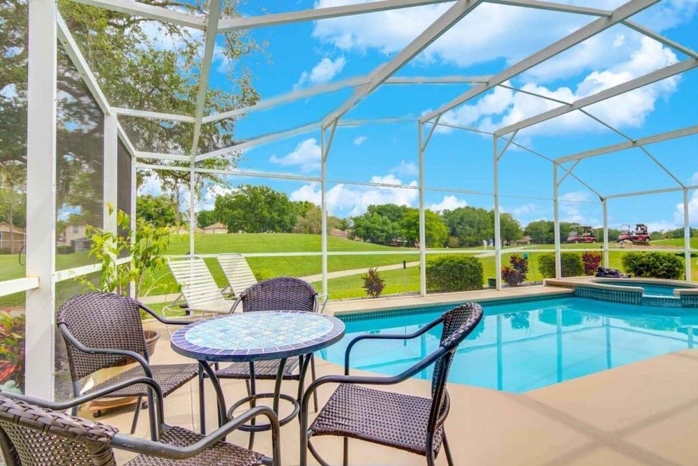 Southern Dunes Comforts Of Home! Golf Views! 4 Bedroom Home by RedAwning