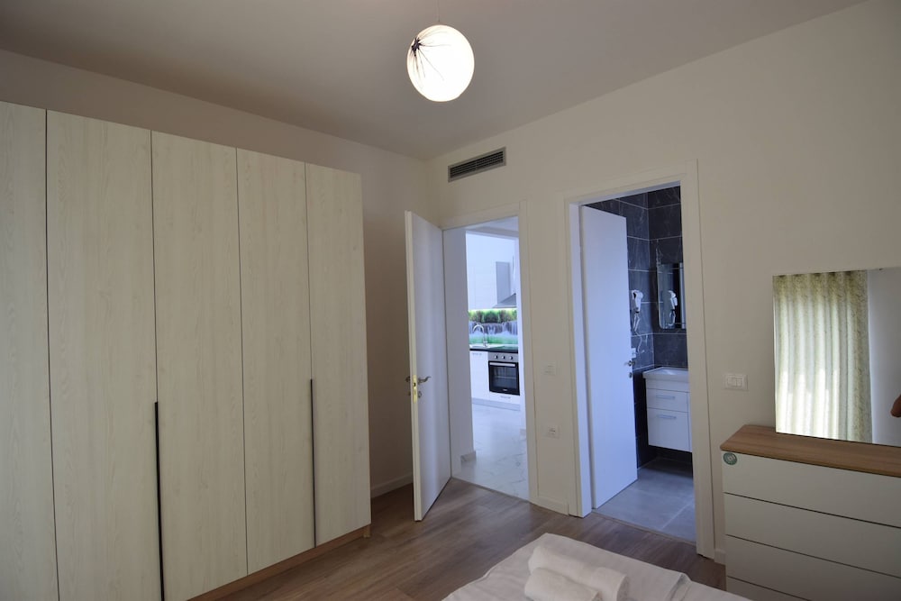 Kokalari Apartments - Luxury Residence