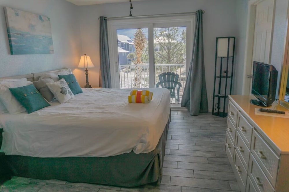 Beachside Villas 1022