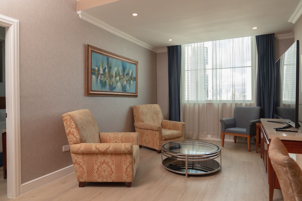 Waymore Hotel Spa & Casino view 4