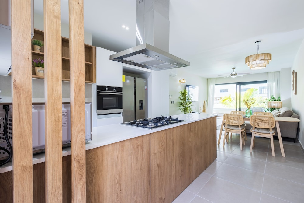 2BR Gardenia Retreat - Picuzzi & Pool