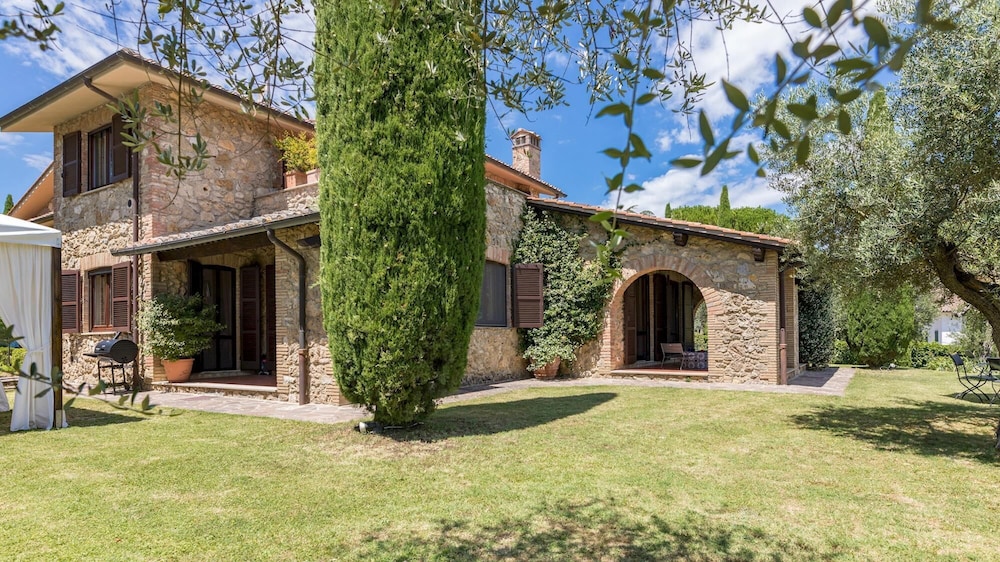 Villa Il Cedro 10 1 photo 5